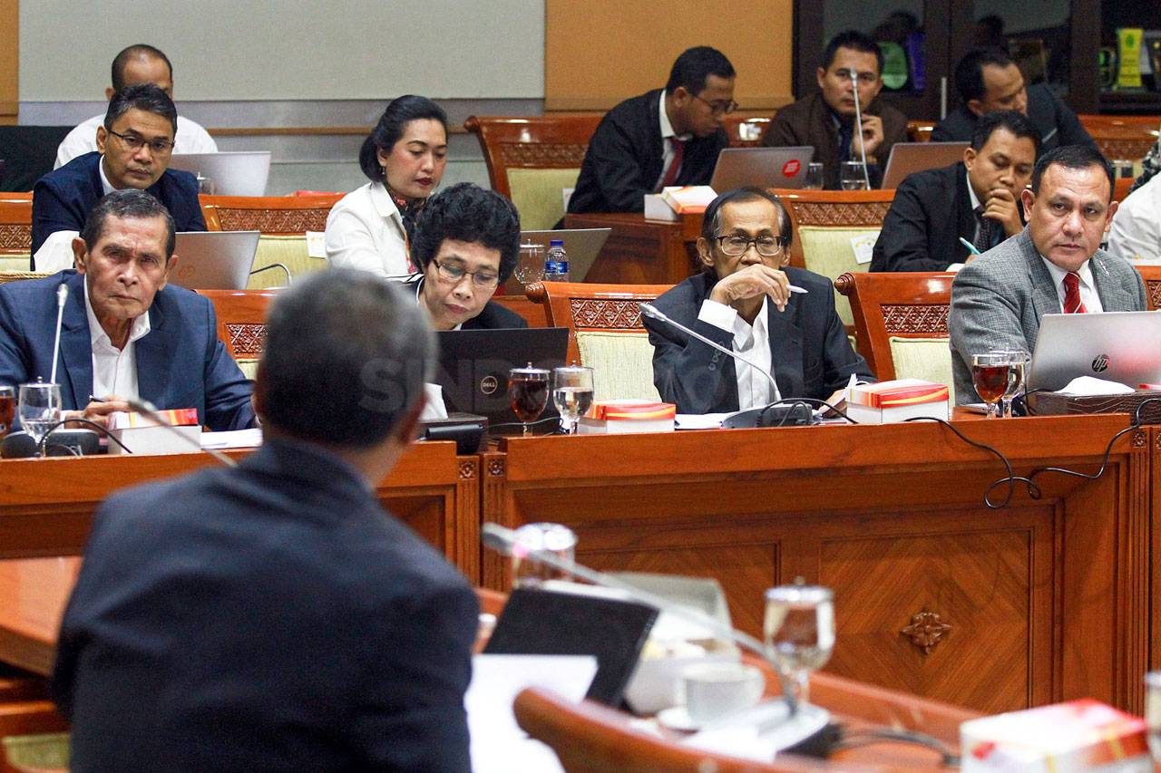 Pimpinan KPK dan Dewas...