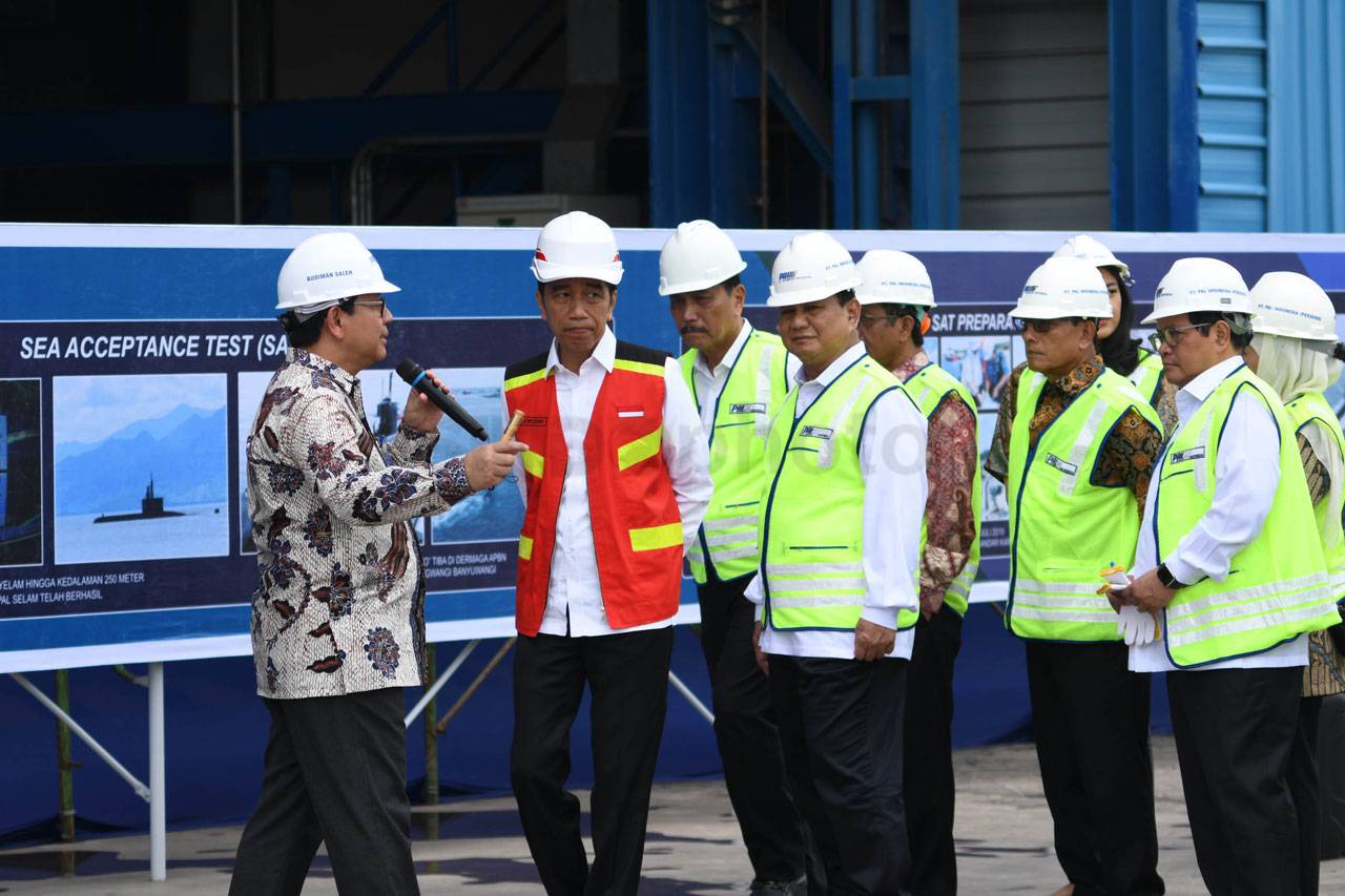 Presiden Jokowi Pimpin...