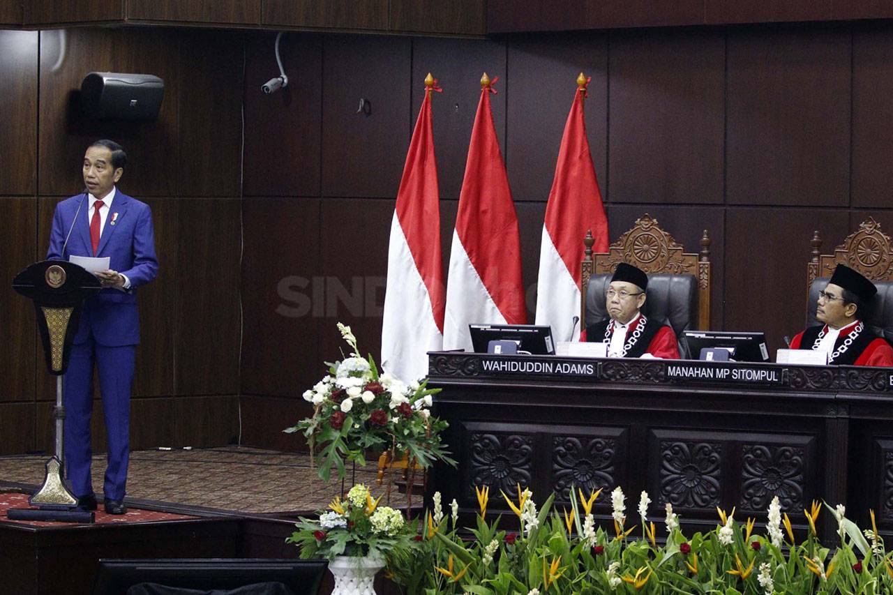 Presiden Jokowi Hadiri...