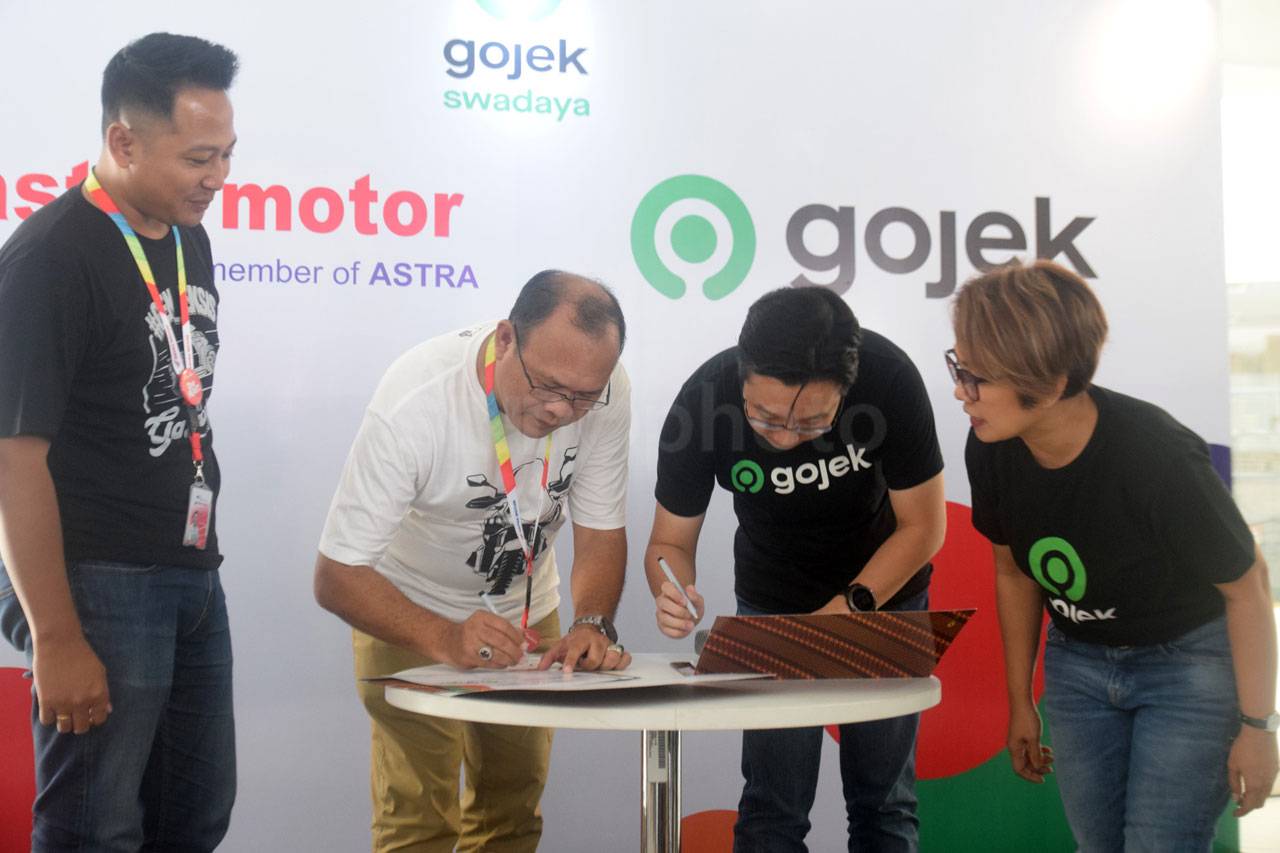 Gojek Gandeng Astra...