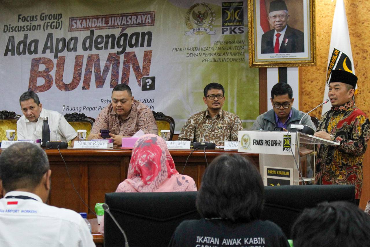 Fraksi PKS Gelar FGD...