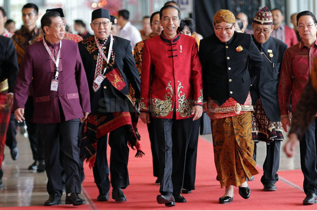 Presiden Jokowi Hadiri...
