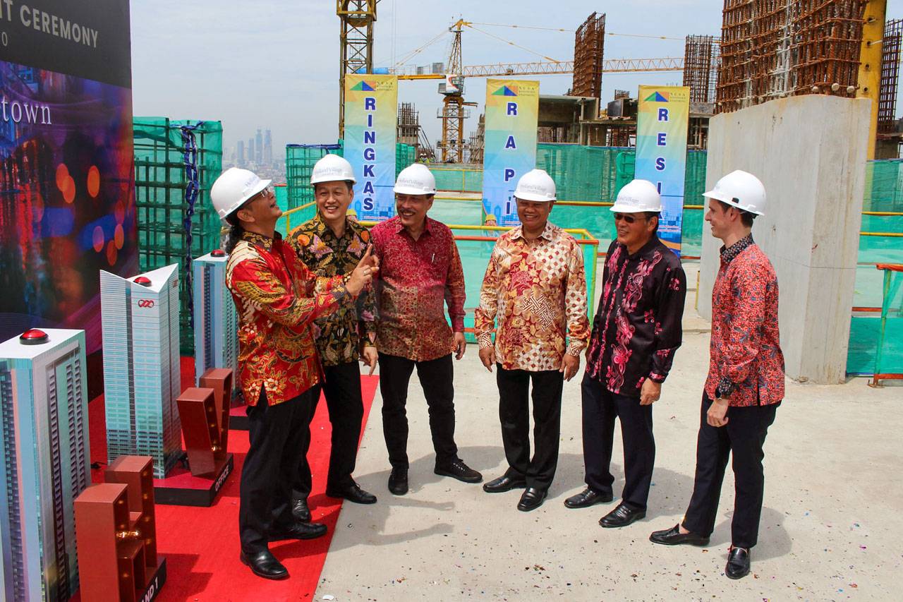 Lippo Karawaci Lakukan...
