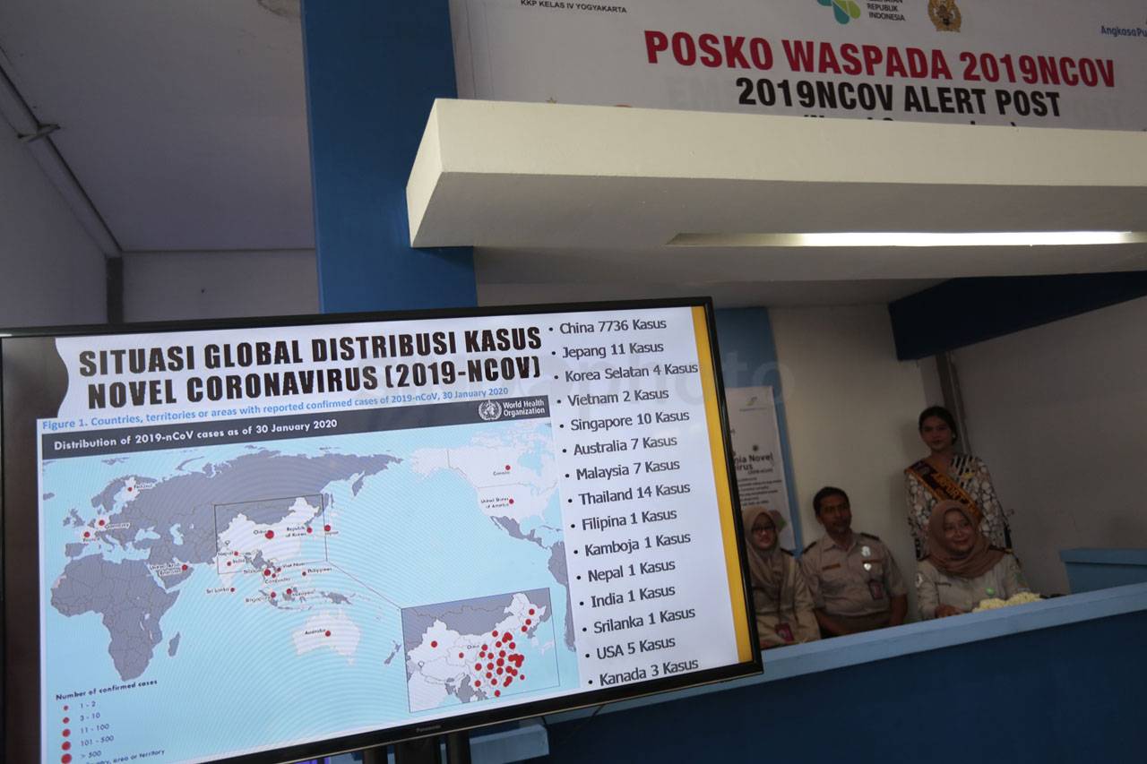 Bandara Adisutjipto...