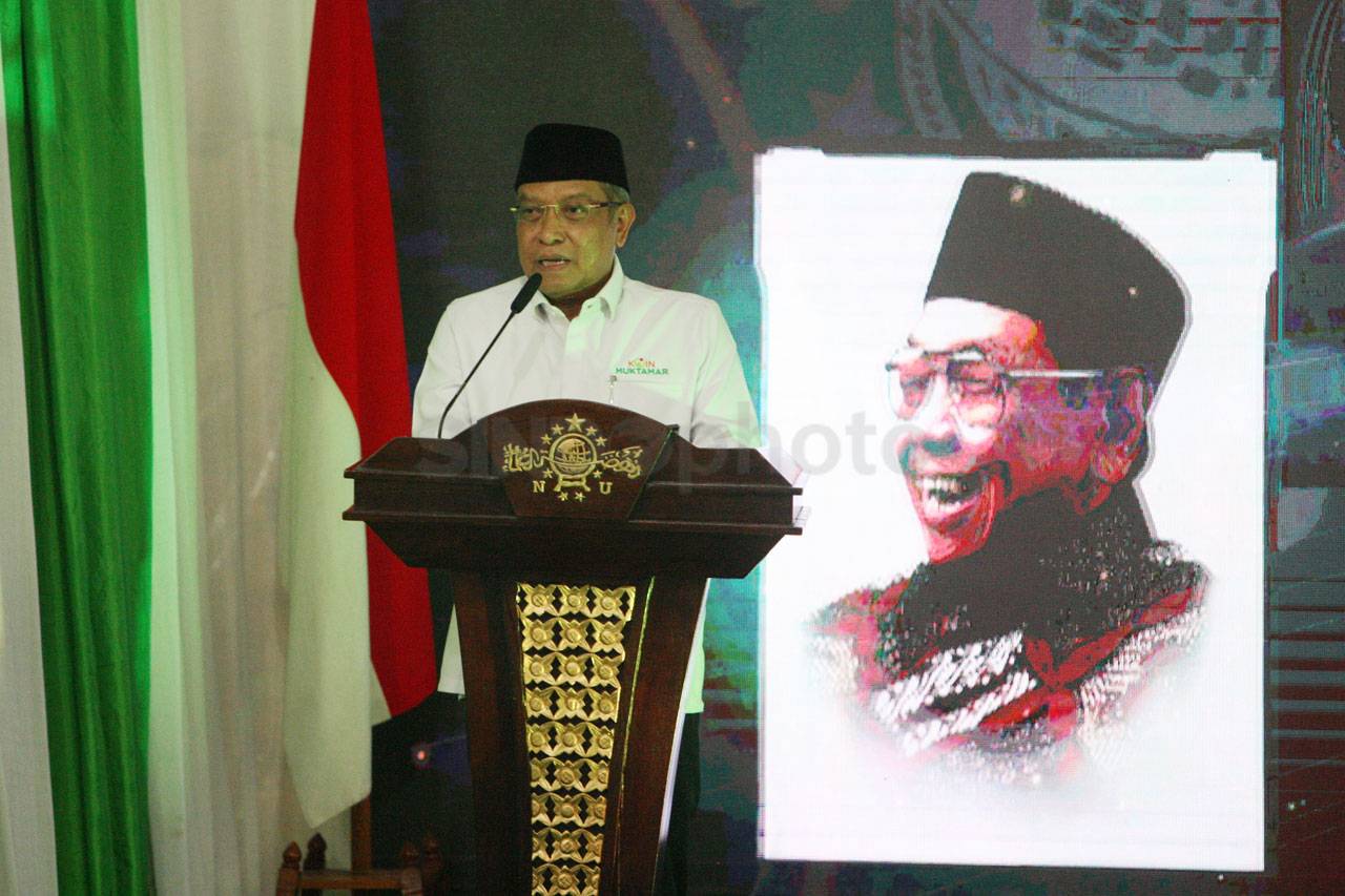 Wapres Maruf Amin Hadiri...