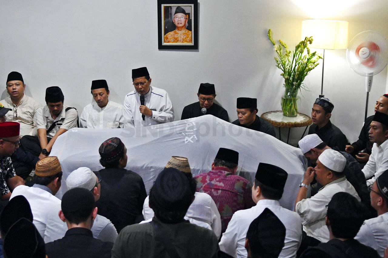 Sejumlah Tokoh Melayat...