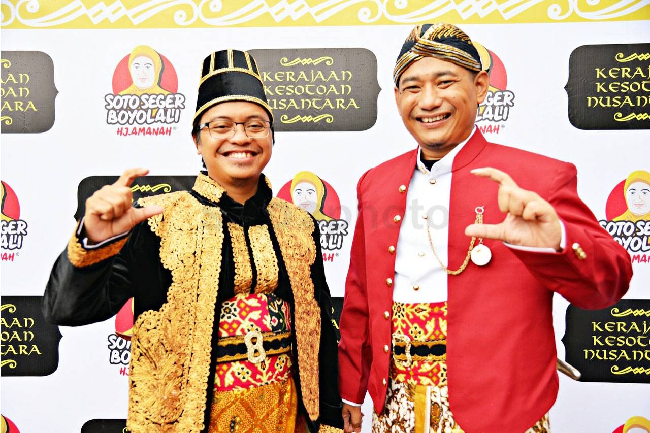 Setelah Keraton Agung...