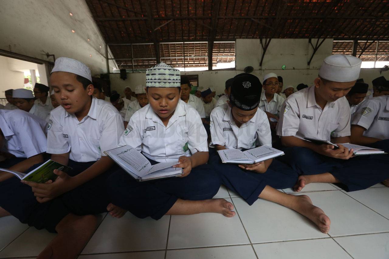 Siswa YTPSNU Khadijah...