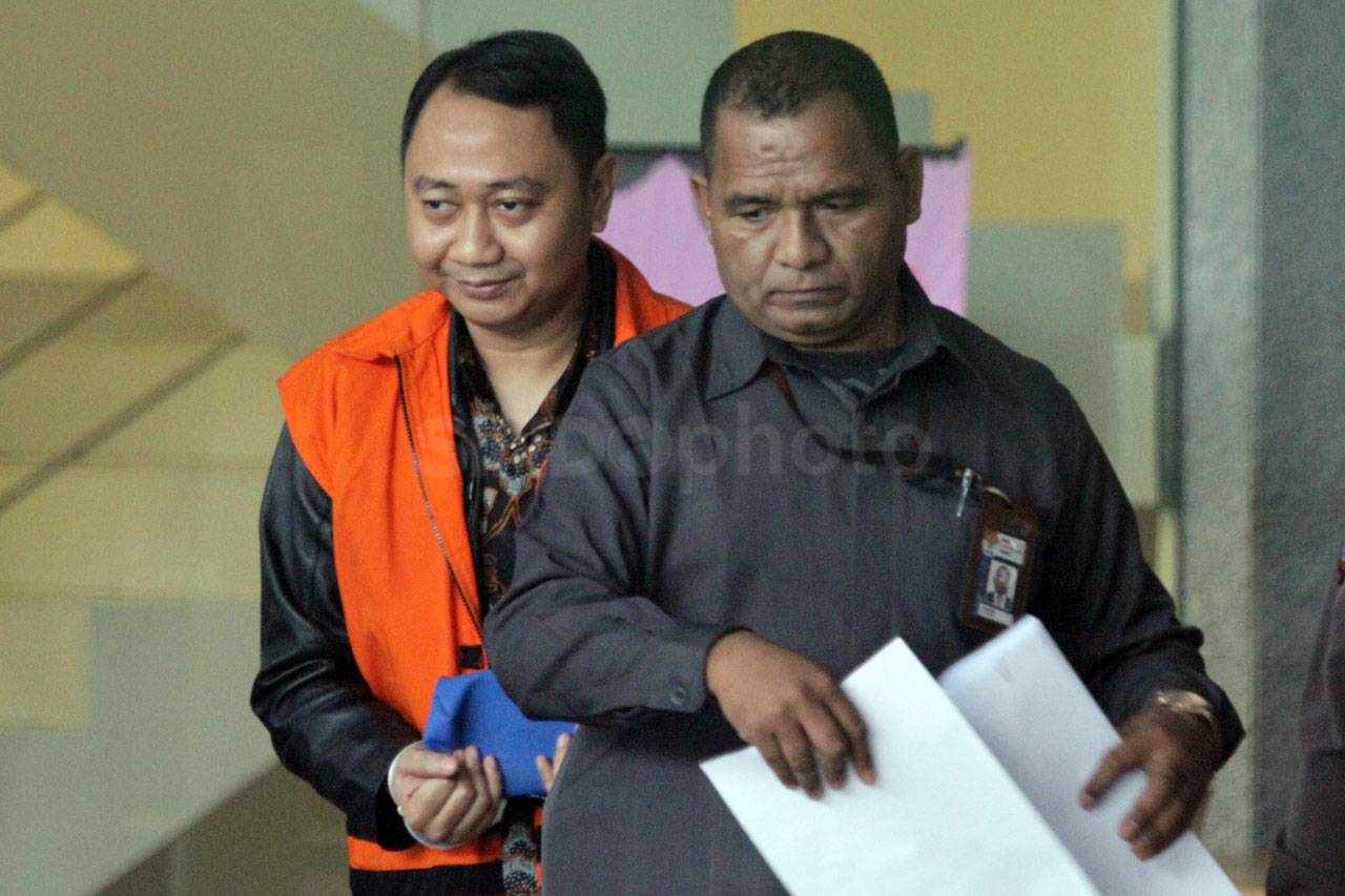 Berkas Perkara Bupati...