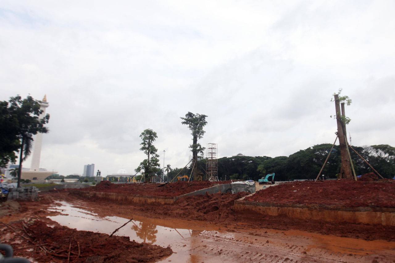 Usai Ditebangi, Monas...