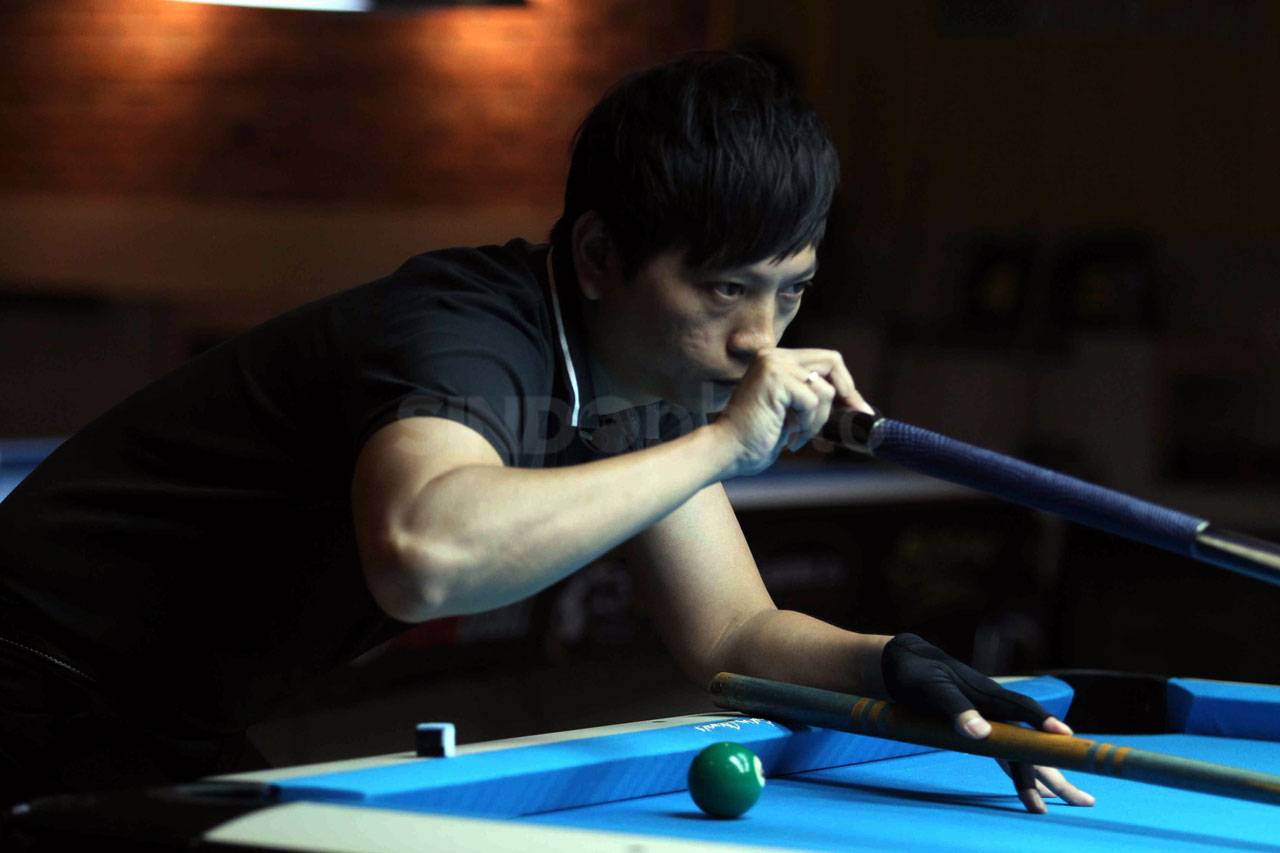 Predator World 10-Ball...