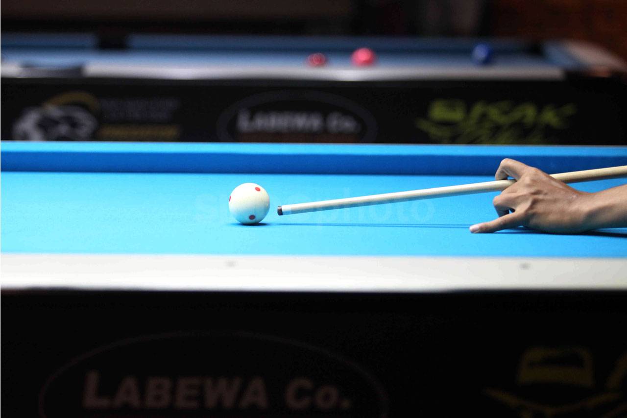 Predator World 10-Ball...