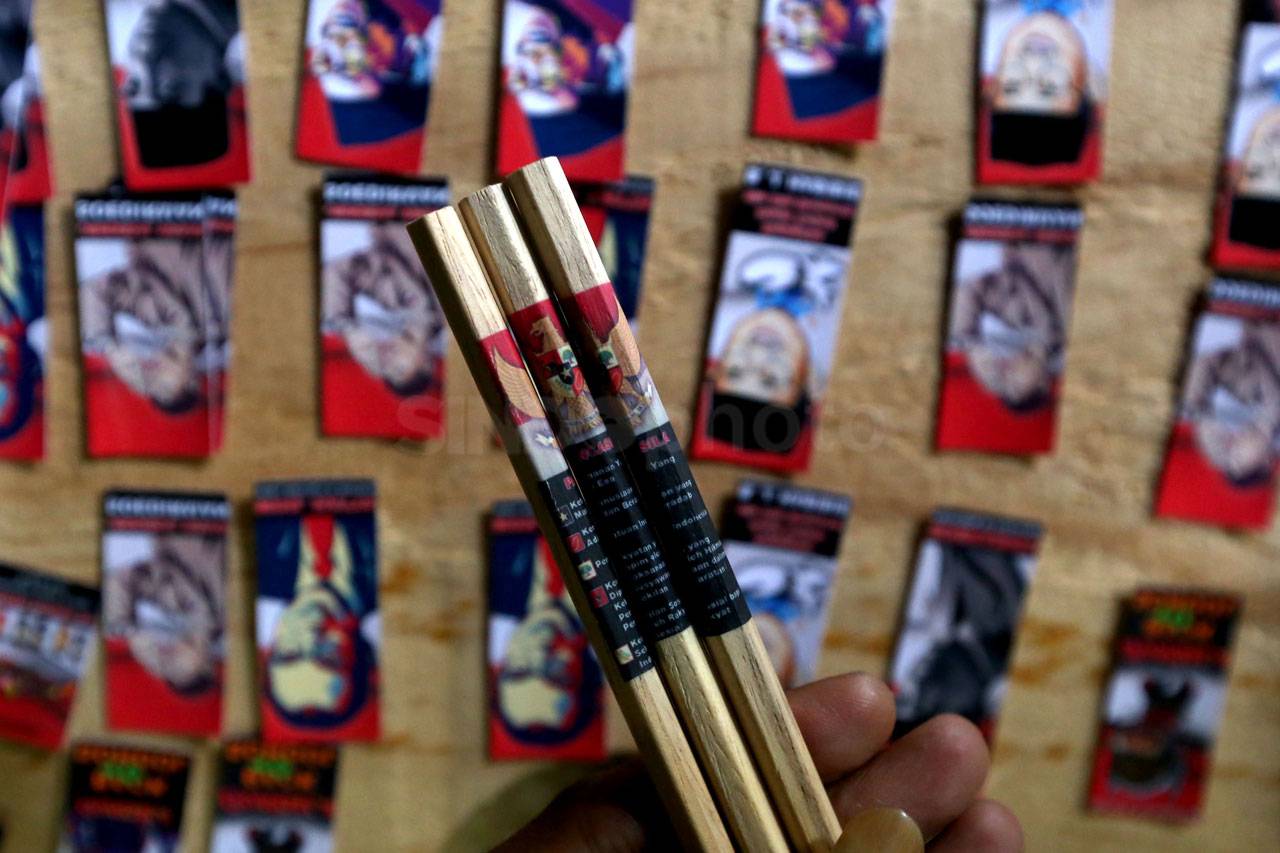 Pensil Pendidik Kreasi...