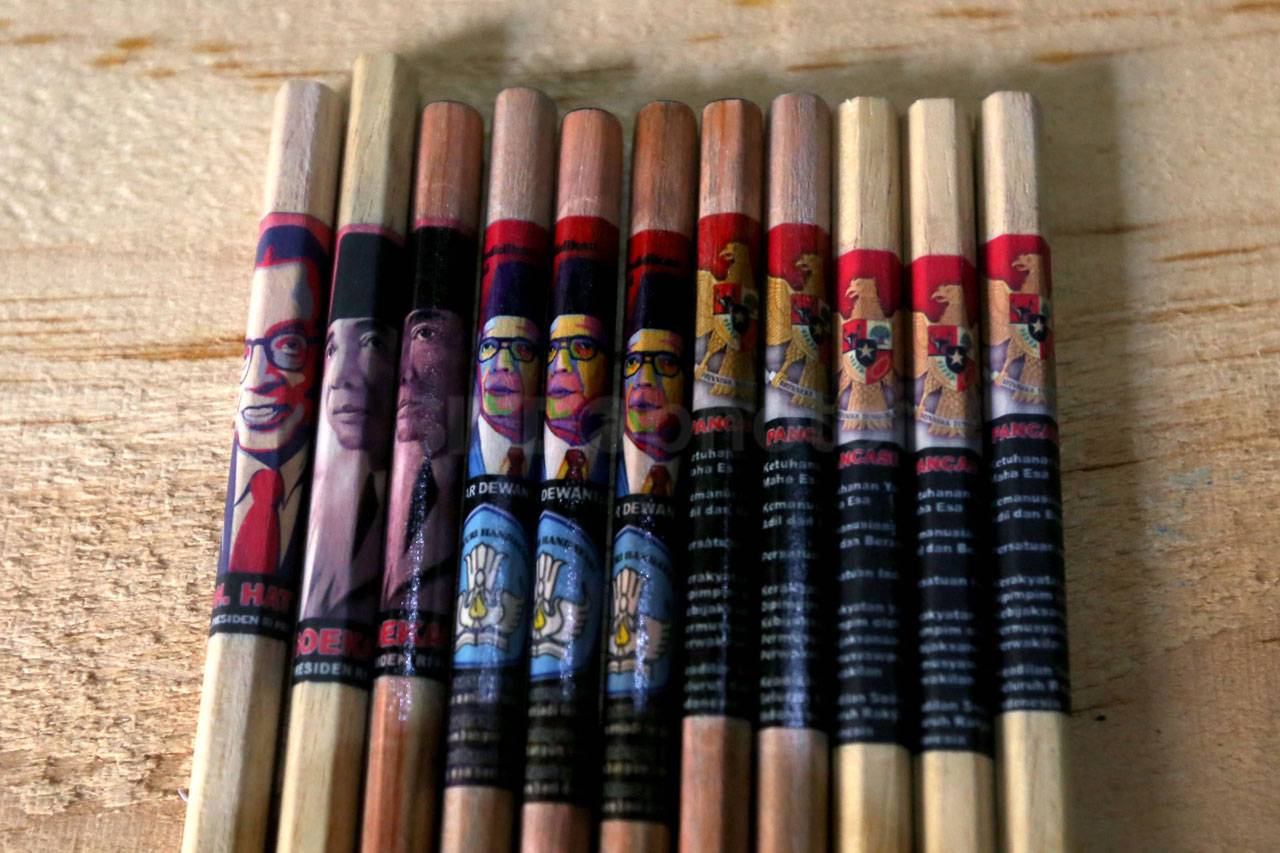 Pensil Pendidik Kreasi...