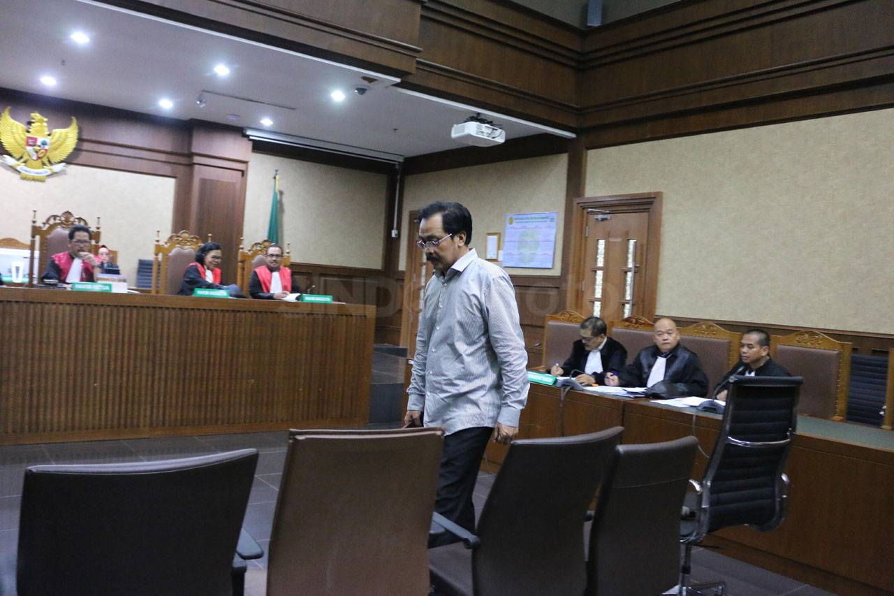 KPK Hadirkan Tujuh Saksi...