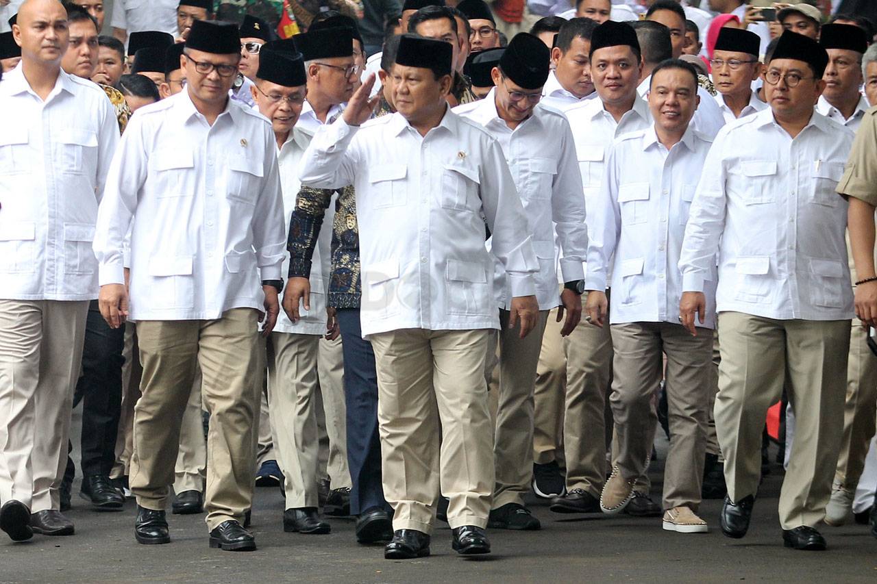 Prabowo Subianto Hadiri...