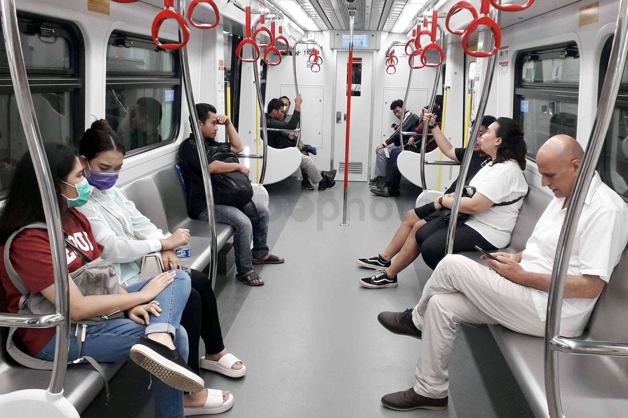 Tak Diminati, LRT Kelapa...