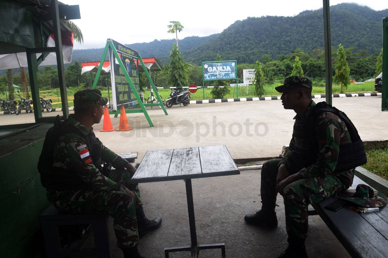 Mengunjungi Pos Pengamanan...