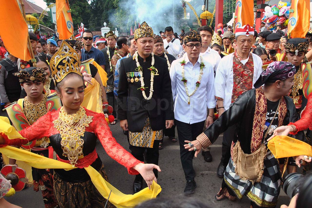 Menparekraf Hadiri Perayaan...