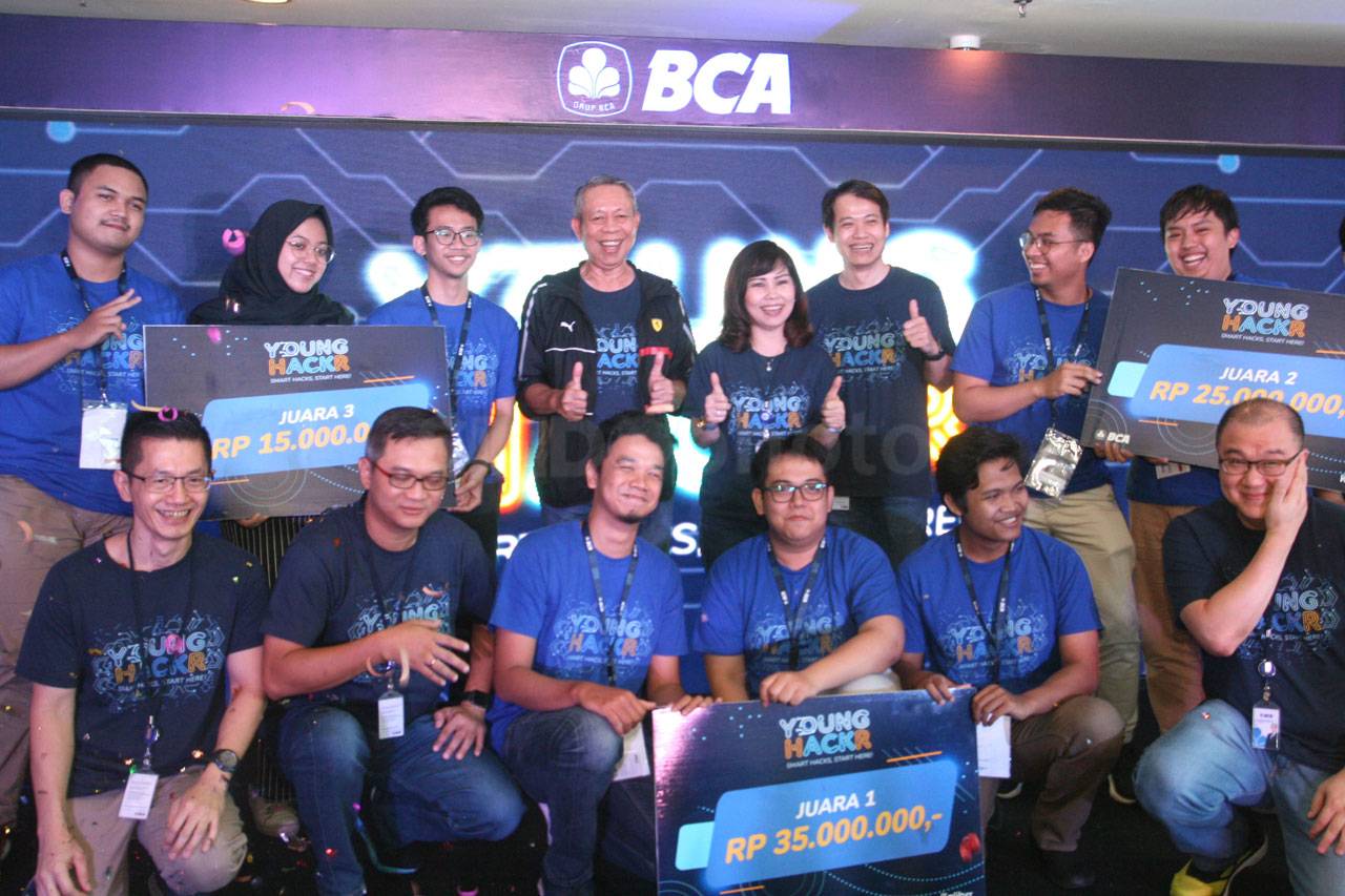 Wapresdir BCA Suwignyo...