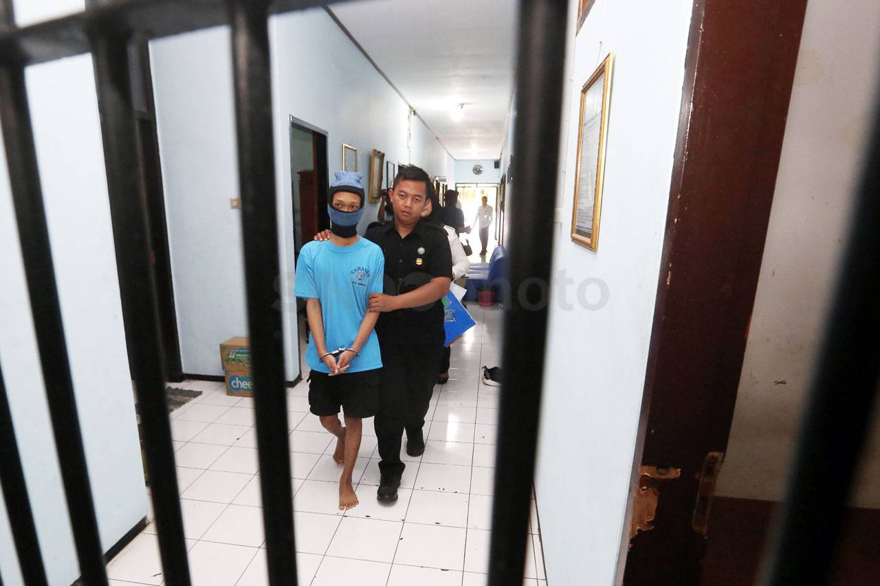 BNNK Surabaya Tangkap...