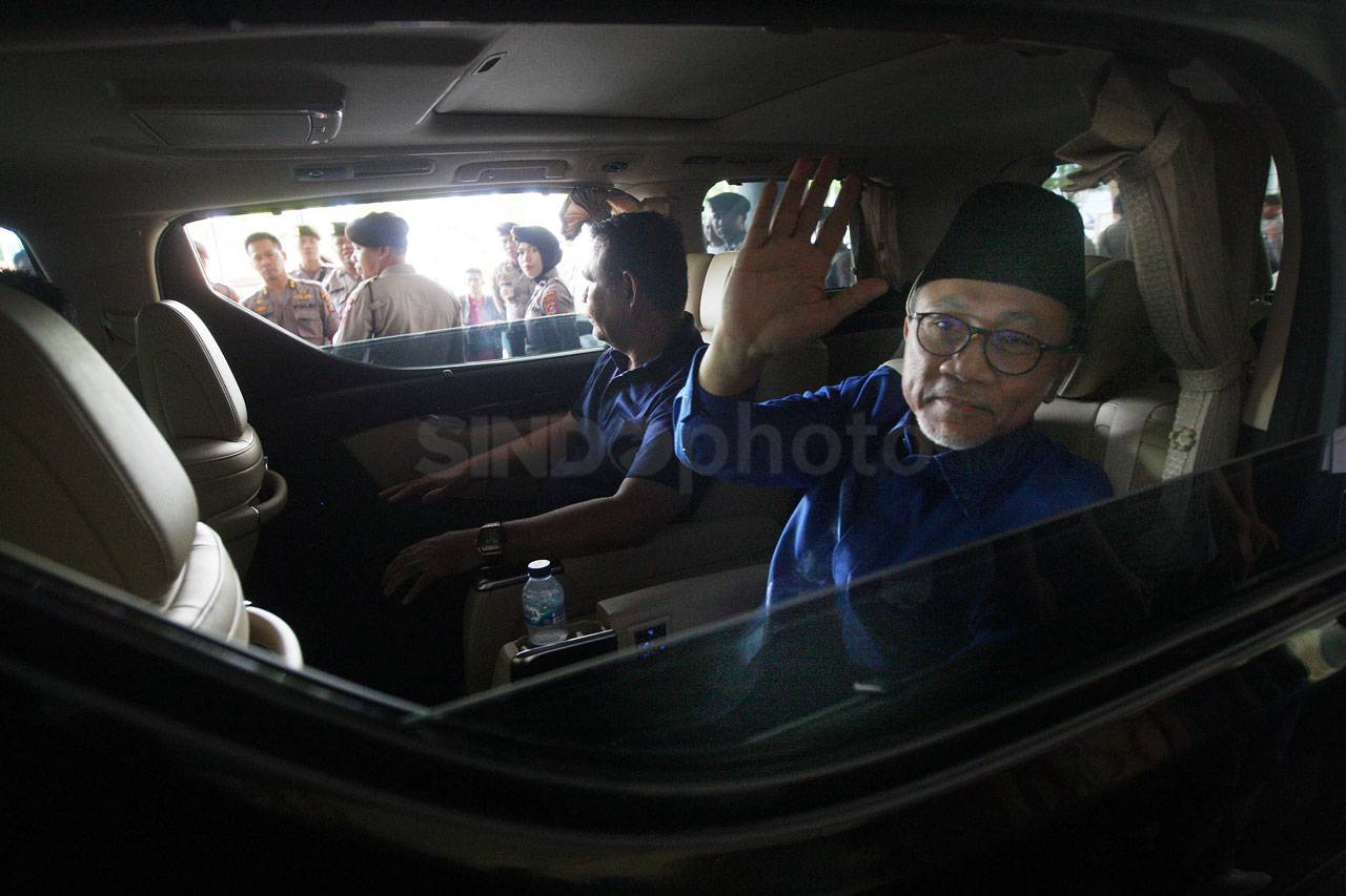 Zulkifli Hasan Maju...