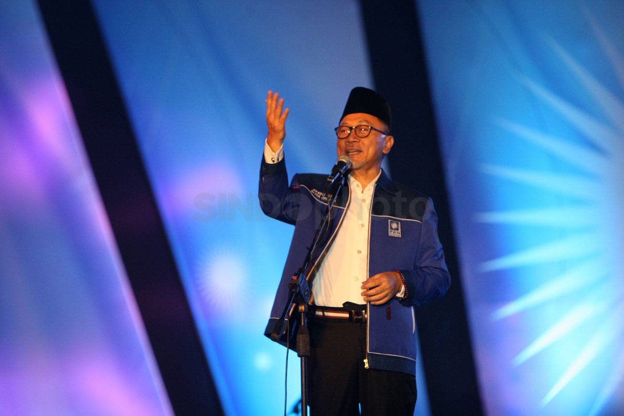 Zulkifli Hassan Buka...