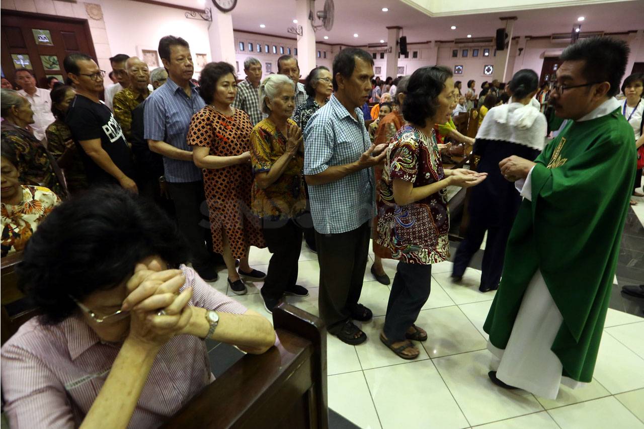 Gereja Katolik SMTB...