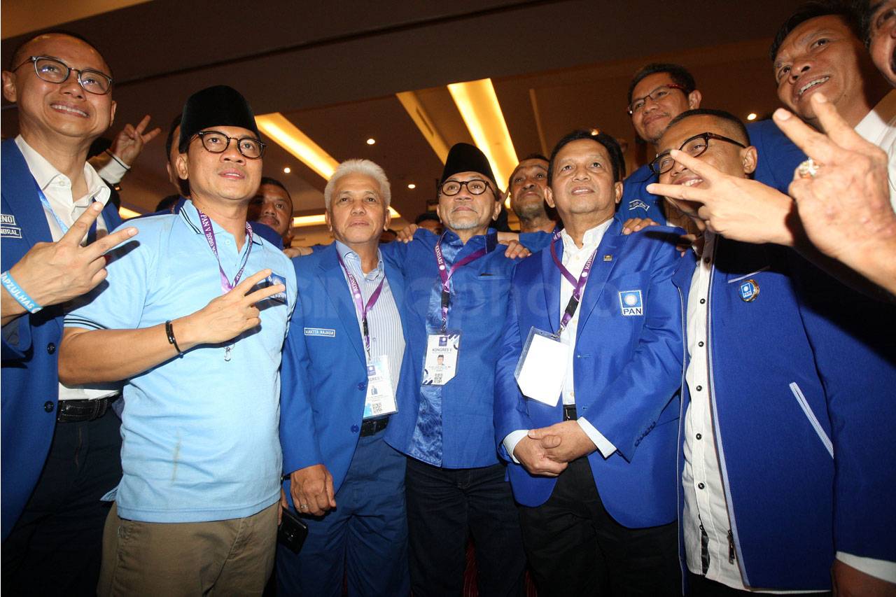 Zulkifli Hasan Kembali...