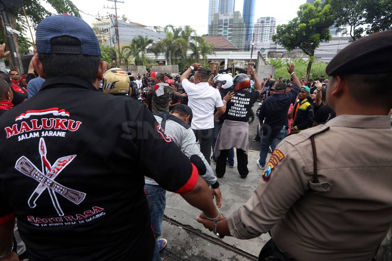 Kerabat Kekerasan Berujung...