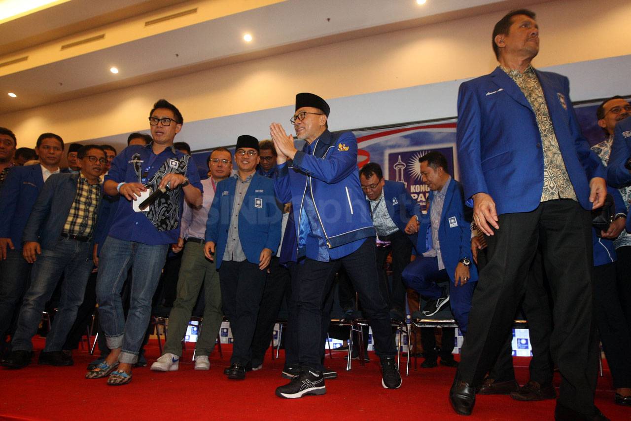 Kongres Ditutup, PAN...