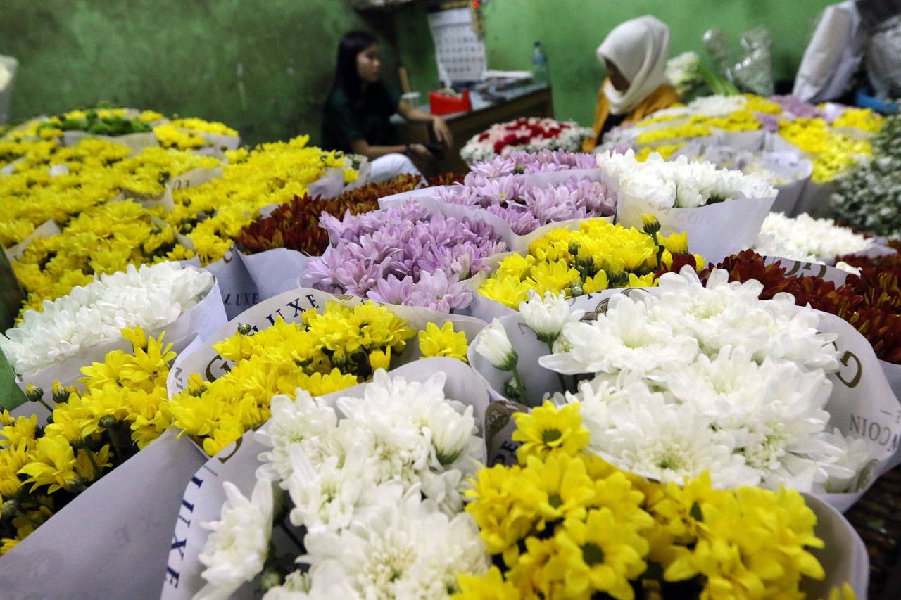 Jelang Valentine, Pasar...