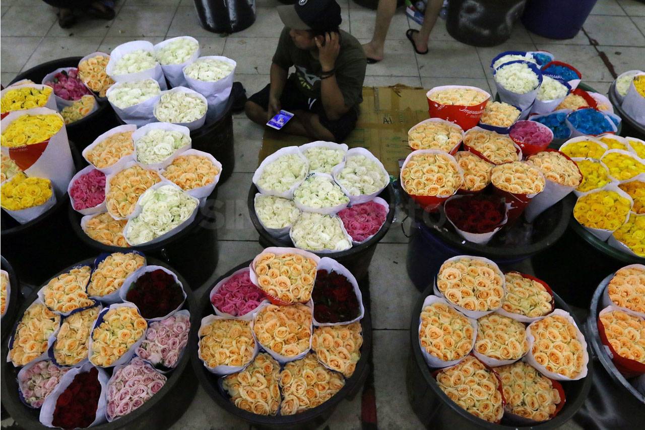 Jelang Valentine, Pasar...