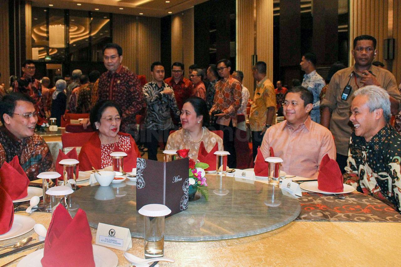 Puan Maharani Dianugerahi...