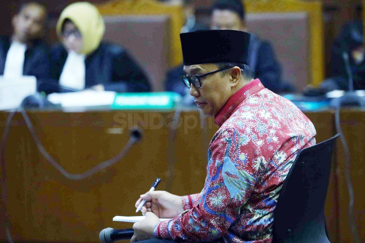 Jalani Sidang Perdana,...