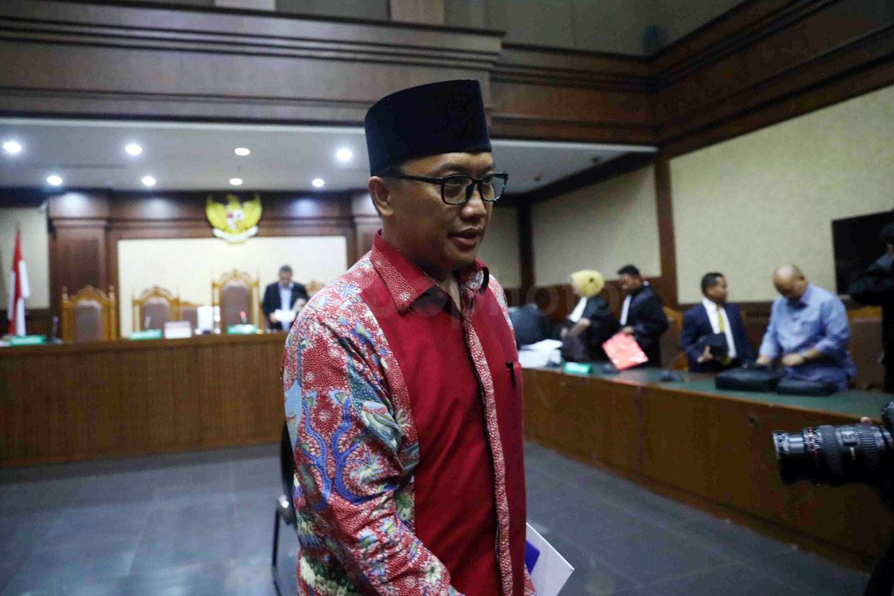 Jalani Sidang Perdana,...