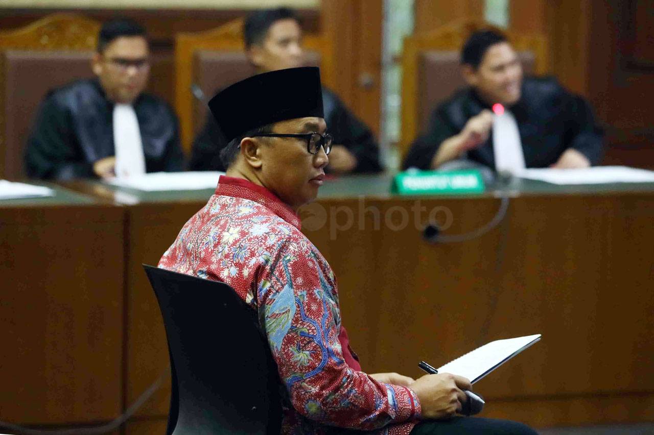 Jalani Sidang Perdana,...