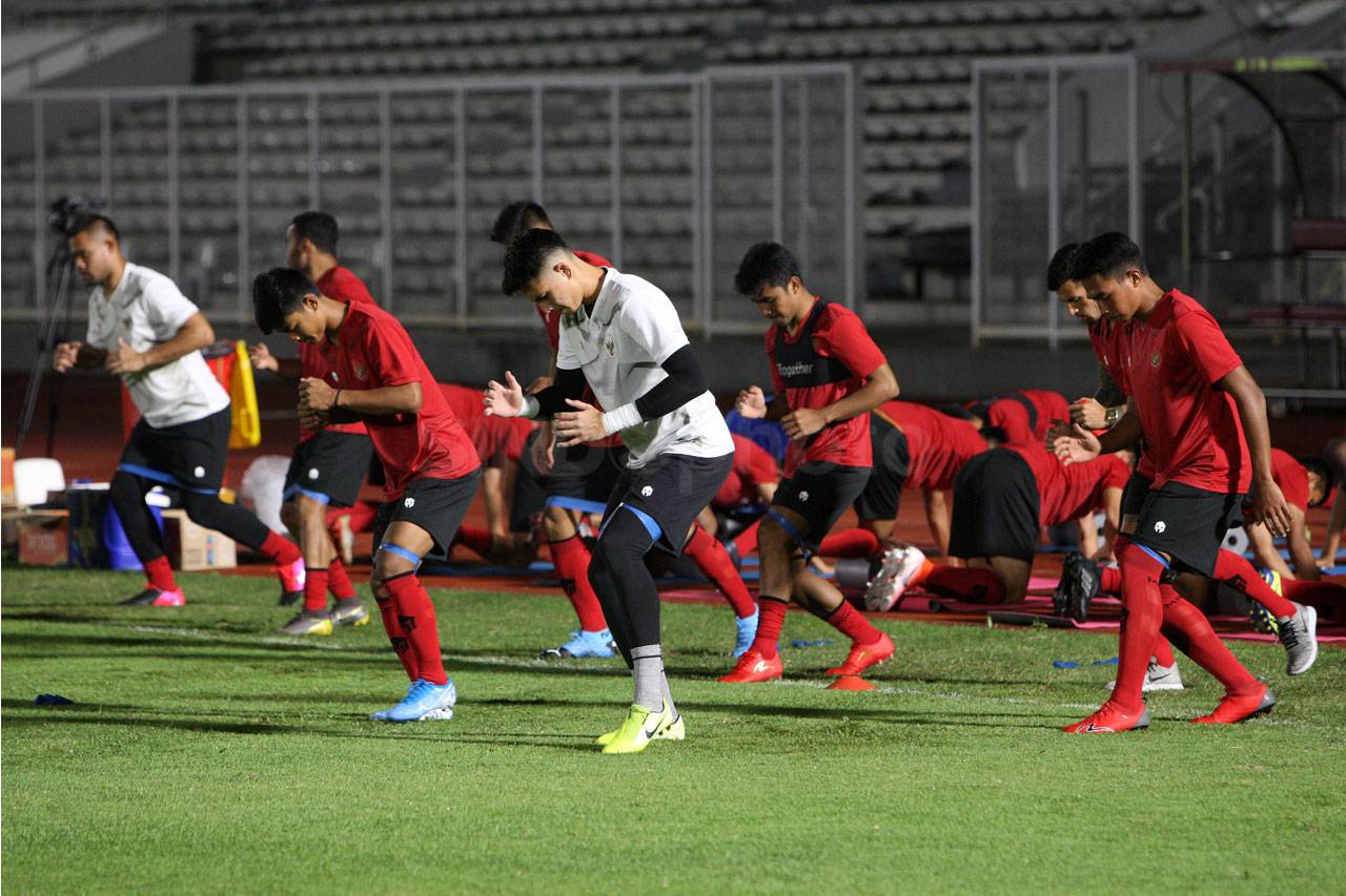 Shin Tae-Yong Pimpin...
