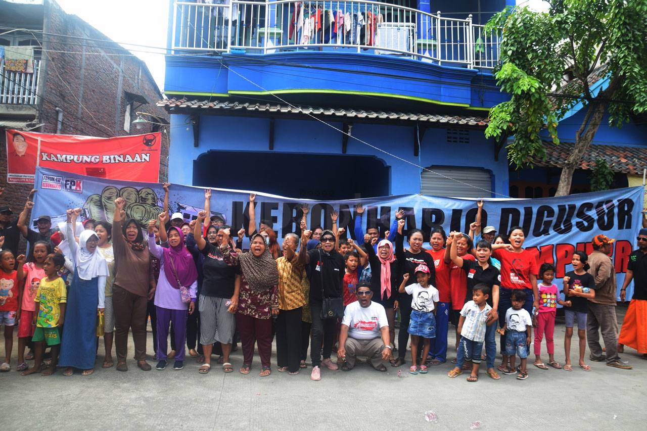 Warga Kebonharjo Semarang...