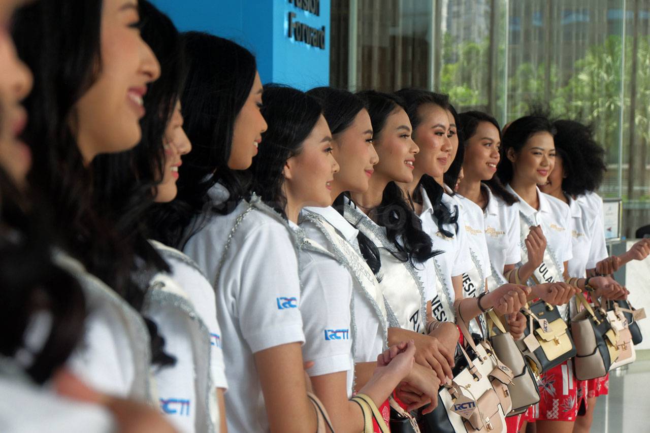 34 Finalis Miss Indonesia...