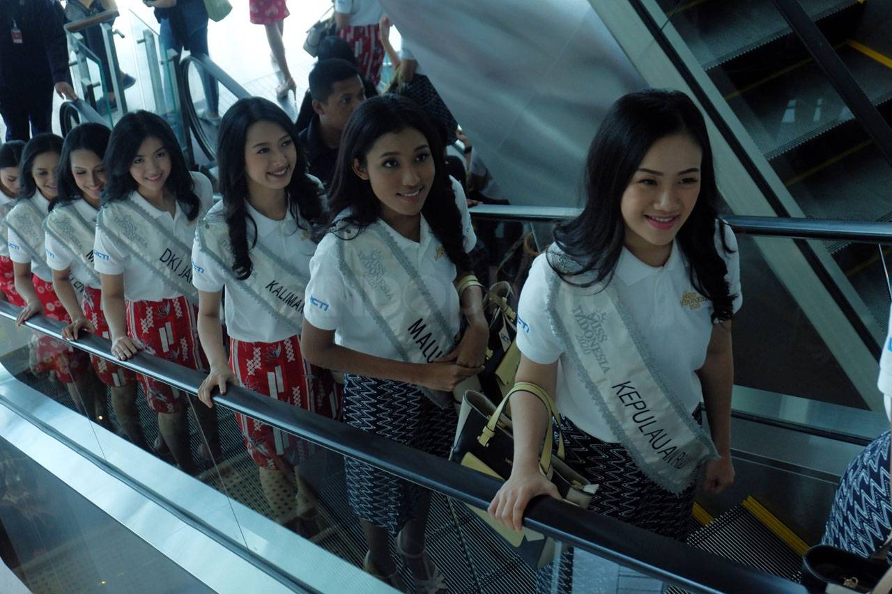 34 Finalis Miss Indonesia...