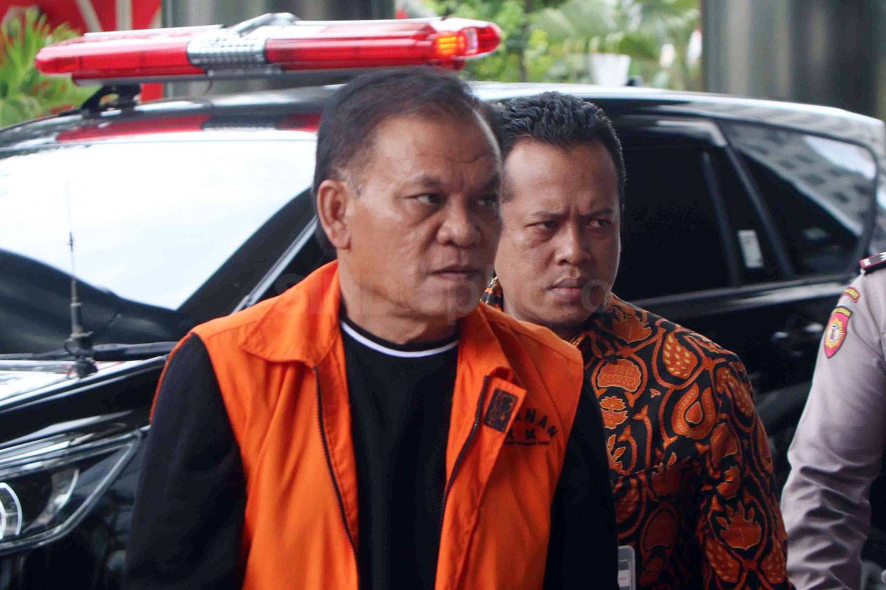 KPK Lanjutkan Pemeriksaan...