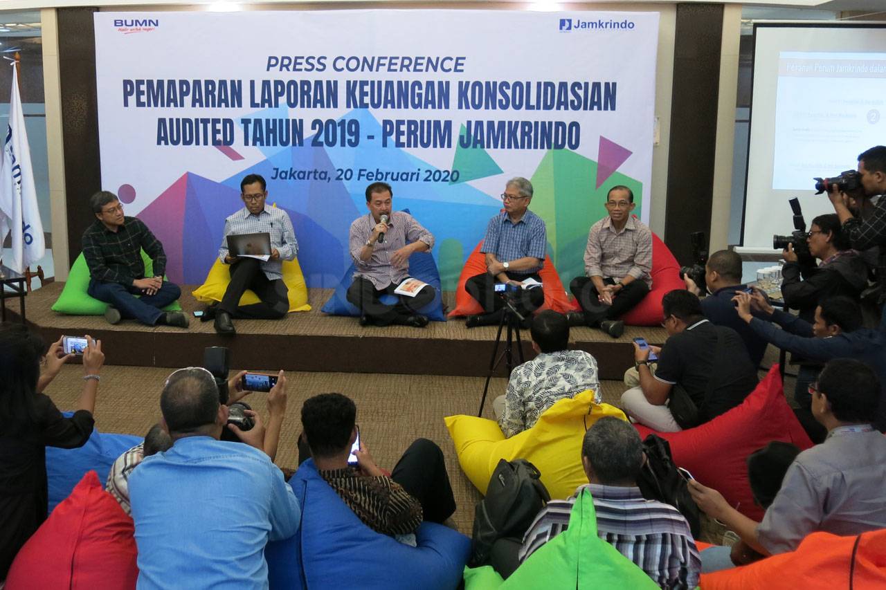 Jamkrindo Bukukan Laba...