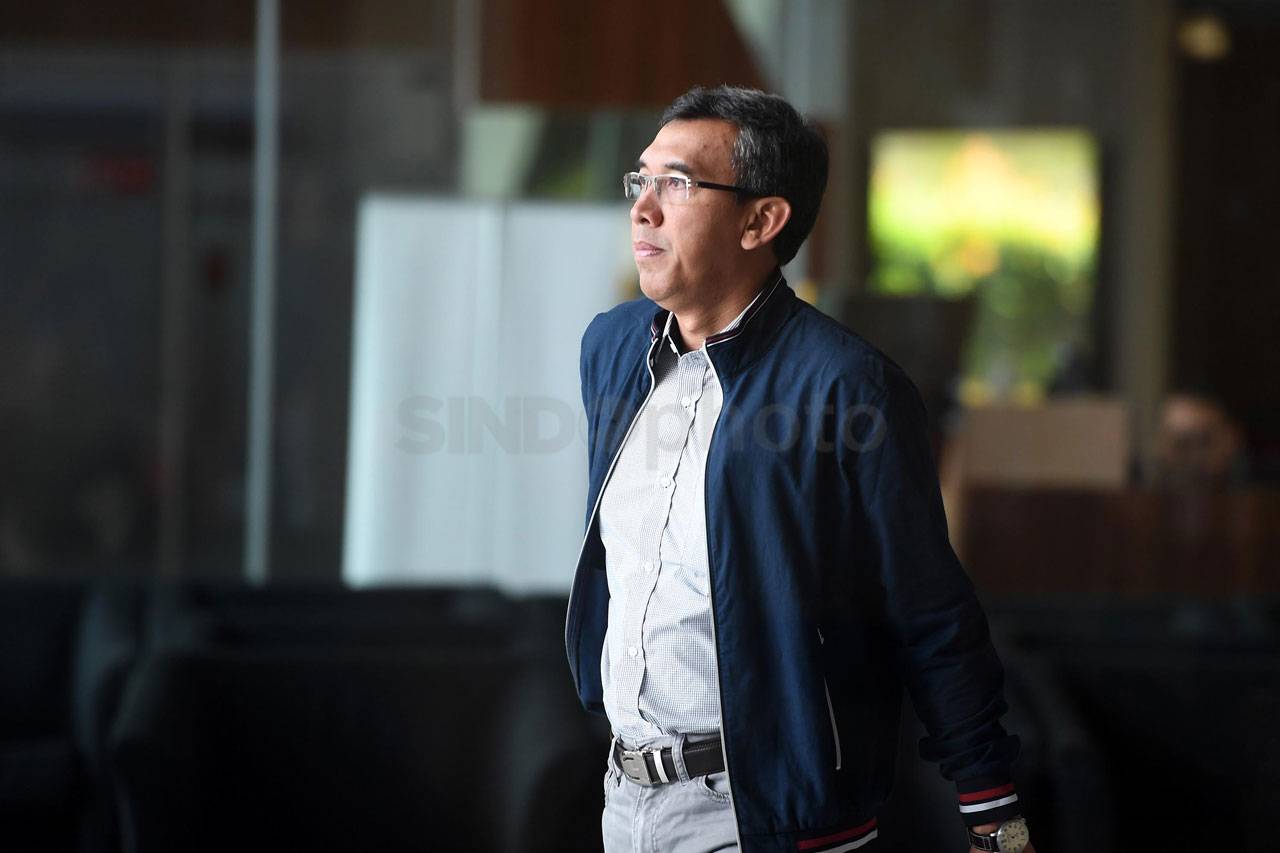 KPK Periksa Direktur...