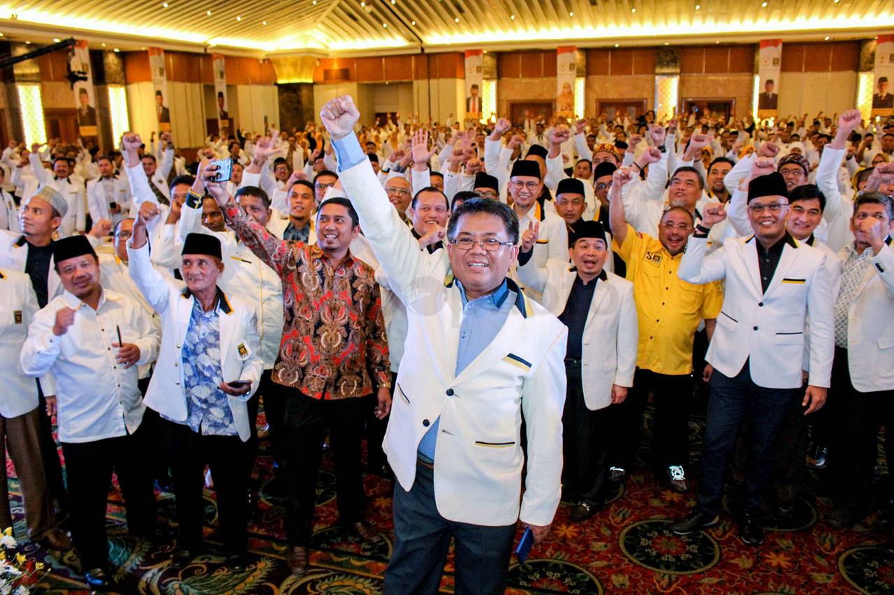 PKS Gelar Kursus Singkat...