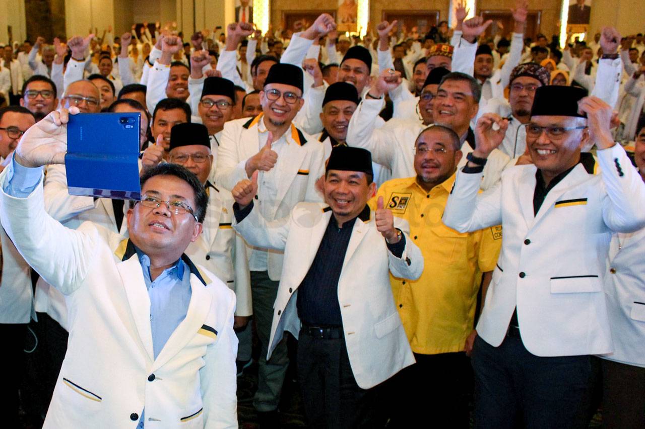 PKS Gelar Kursus Singkat...