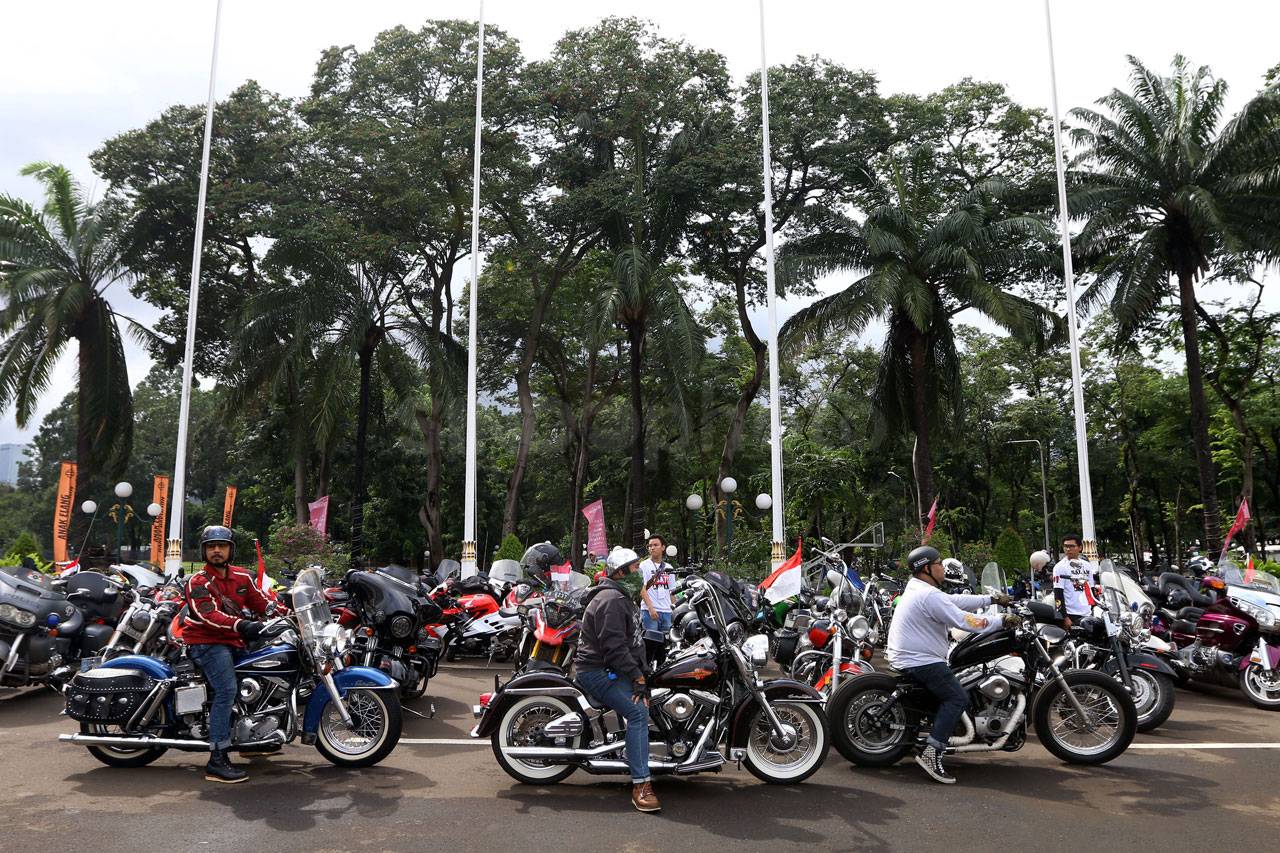 Wapres Maruf Amin Hadiri...