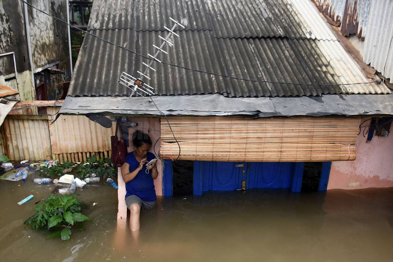 Banjir Rendam Permukiman...