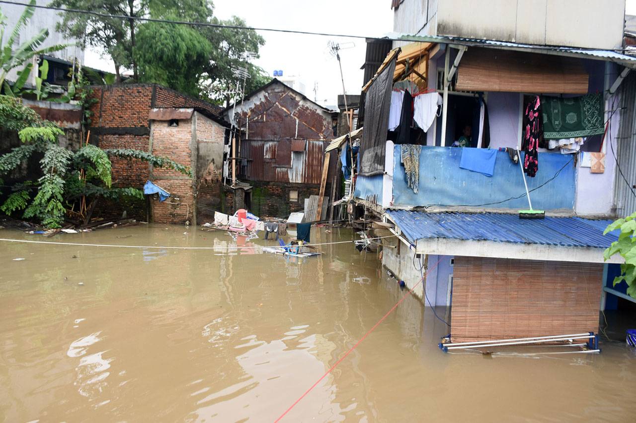 Banjir Rendam Permukiman...