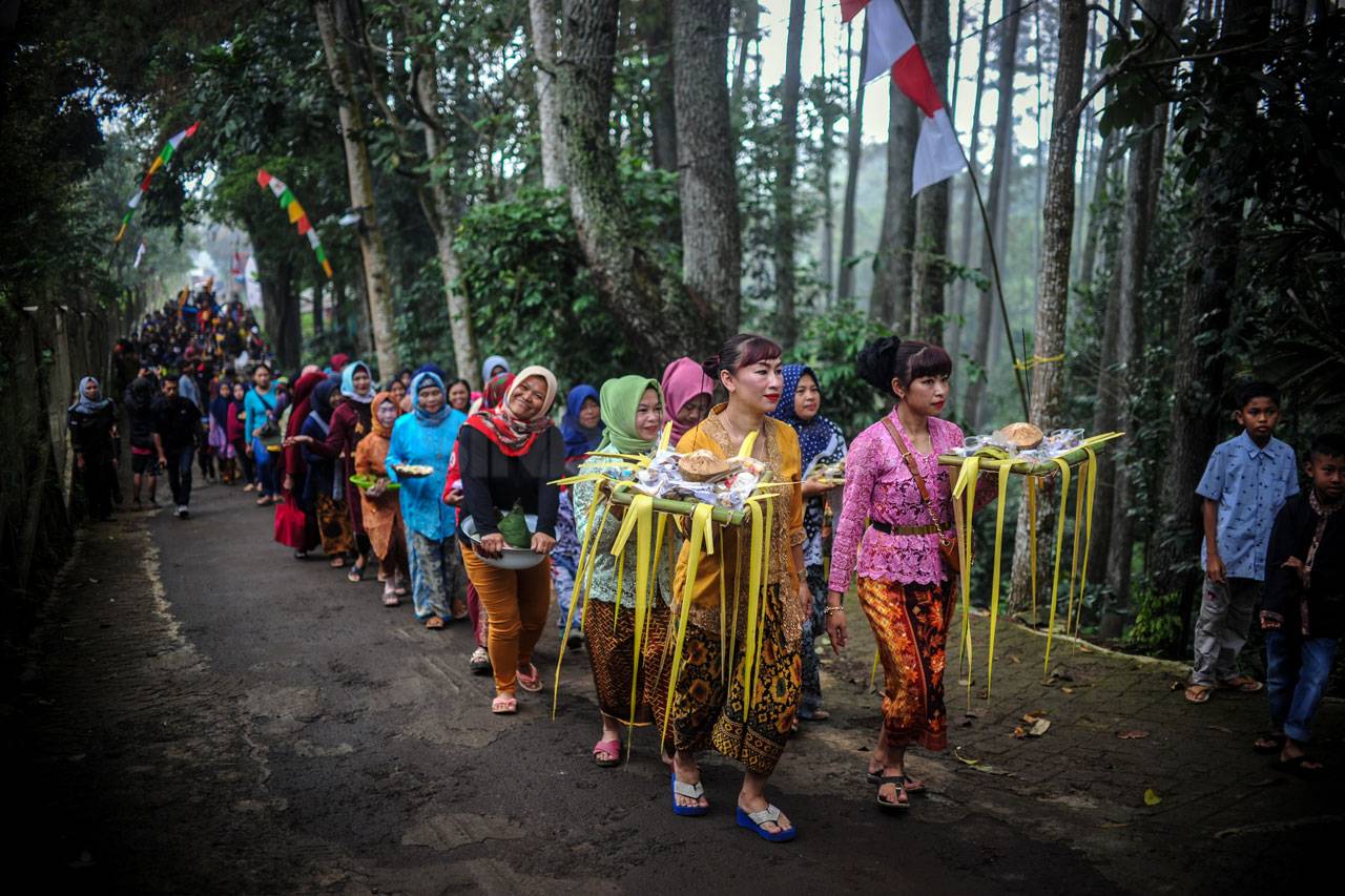 Pelestarian Budaya Sunda...